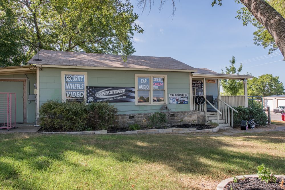 Precision Motorsports: 2961 S I-35, New Braunfels, TX 78130